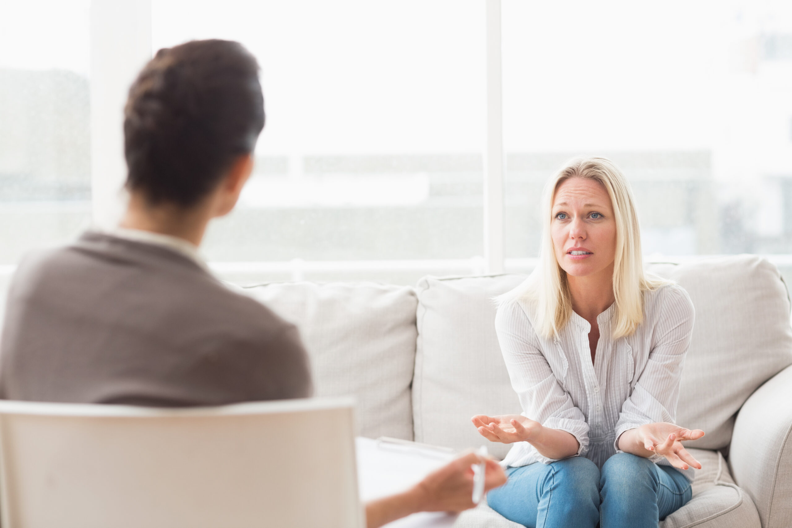 Depressed,Woman,Speaking